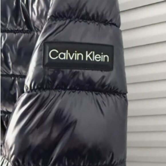 Calvin Klein Competition Sailing Jacket – Men’s - Picture 3 of 9